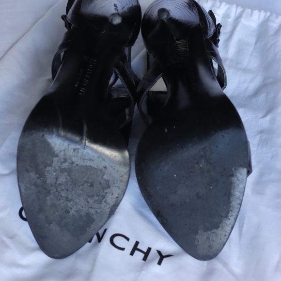 Givenchy black leather sandals - Picture 7 of 8